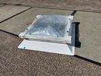Lichtkoepel 70x70 cm + Ventilatie opstand, Ophalen, Zo goed als nieuw, Dakraam