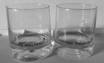 2 Johnnie Walker whisky glazen met verzwaarde bodem. H9 cm. beschikbaar voor biedingen