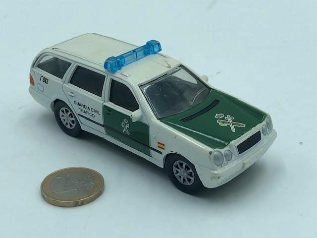 Mercedes E-Klasse Guardia Civil Trafico., Hobby en Vrije tijd, Modelauto's | 1:43, Gebruikt, Auto, Overige merken, Ophalen of Verzenden