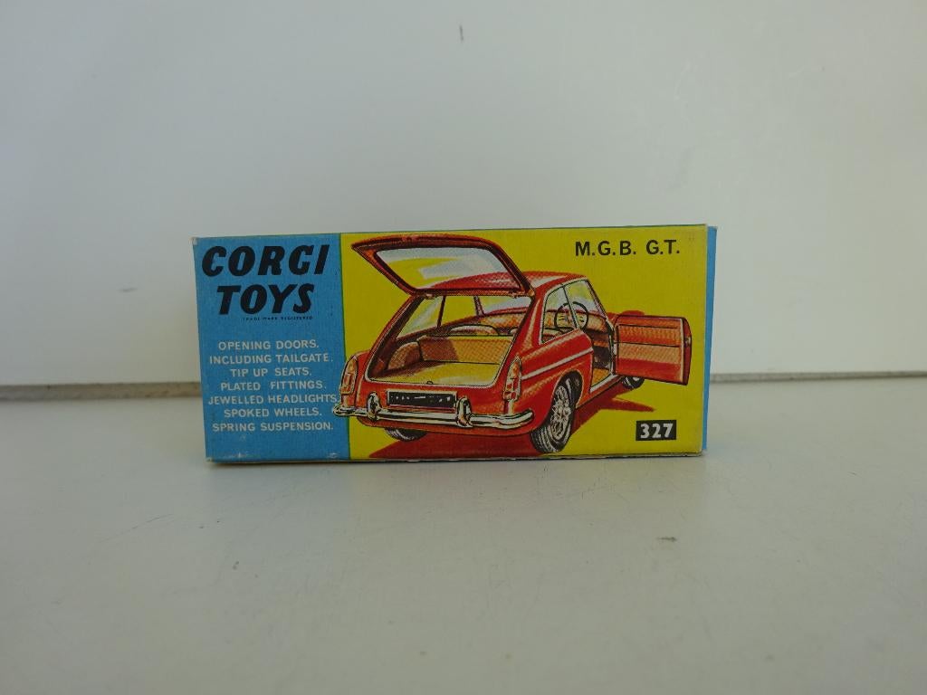 Corgi Toys 327 - MG B GT - Origineel doosje, Ophalen of Verzenden, Zo goed als nieuw, Auto, Corgi