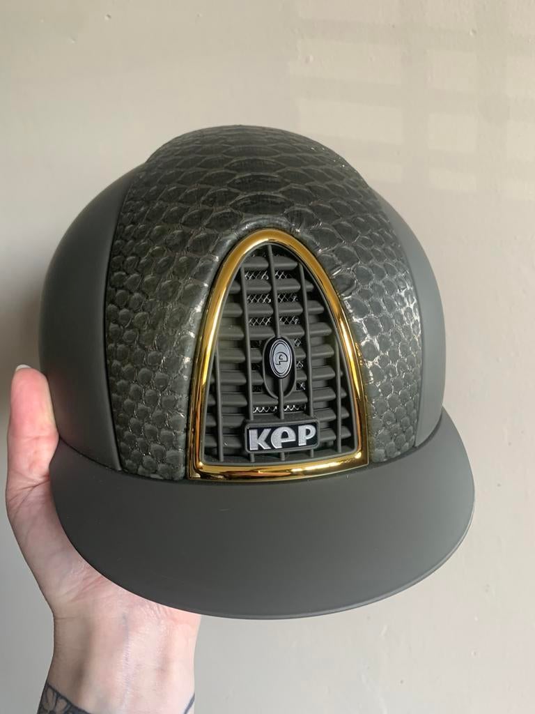 Kep Italia Python, Dieren en Toebehoren, Paardrijkleding, Ophalen, Zo goed als nieuw, Dressuur, Cap