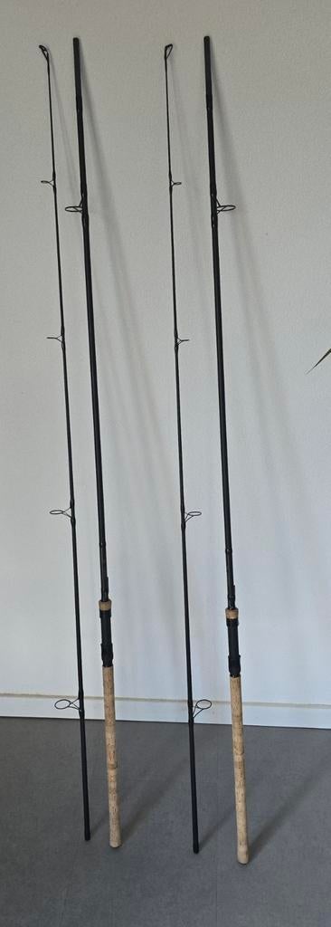 2x SONIK Vader X RS Karperhengels 10ft 3.00lbs Kurkenhandvat, Ophalen, Zo goed als nieuw, Werphengel