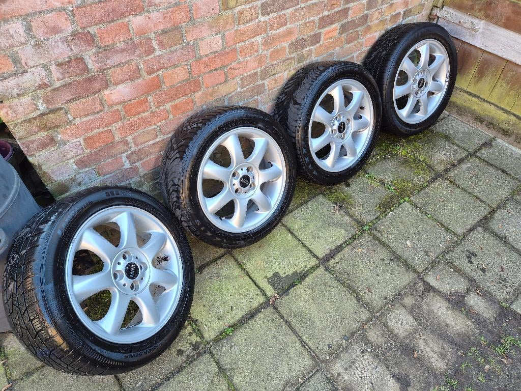 Mini Cooper velgen met band, Auto-onderdelen, Ophalen, Velg(en), 16 inch, 205 mm