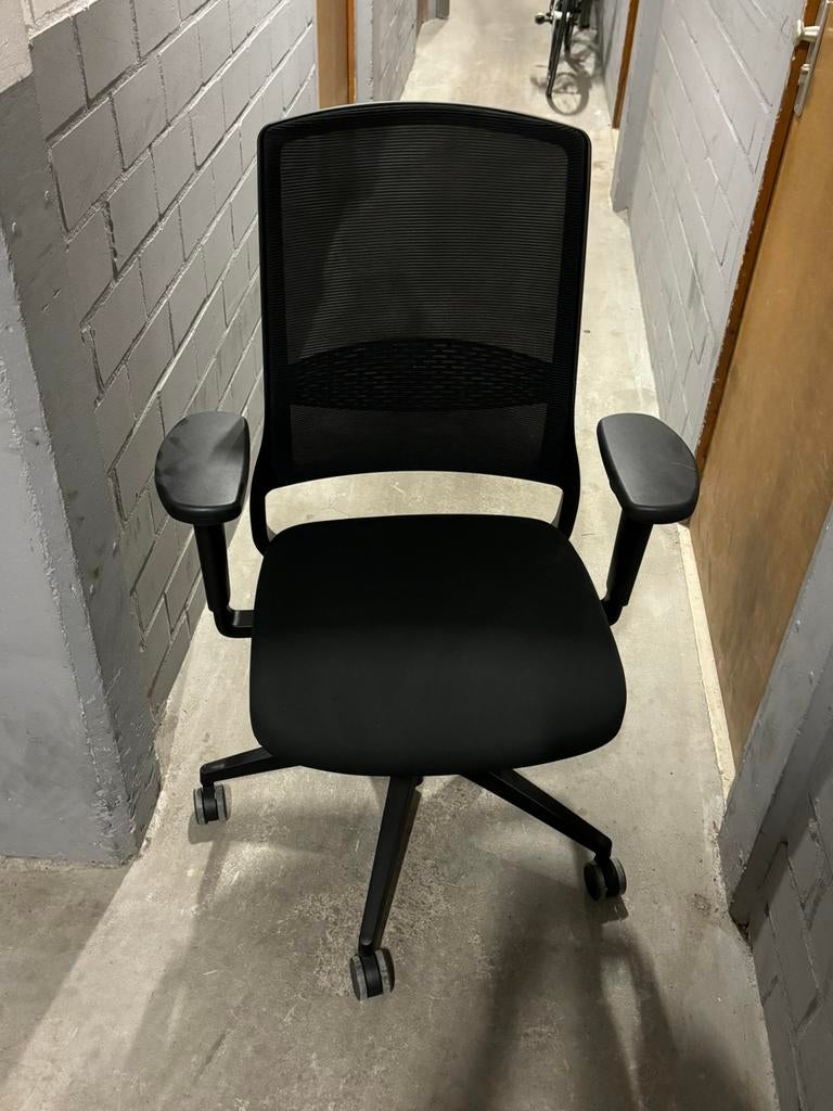 Gispen Techo bureaustoel, Ophalen, Zo goed als nieuw, Zwart, Bureaustoel