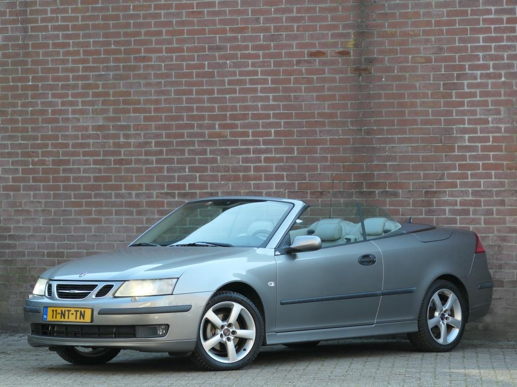 Saab 9-3 Cabrio 2.0t Vector Navi / Leer / Trekhaak / Cruise, Auto's, Saab, 1998 cc, Gebruikt, 4 cilinders, Cabriolet