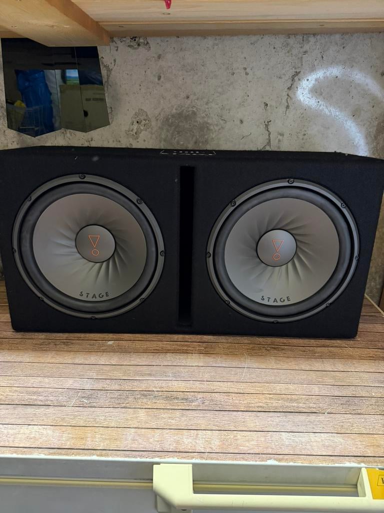 JBL 1200D subwoofer + versterker, Audio, Tv en Foto, Luidsprekers, Zo goed als nieuw, Subwoofer, 120 watt of meer, JBL, Ophalen