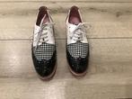 Zwart witte schoenen maat 40, Ophalen of Verzenden, Zo goed als nieuw, Zwart, Sneakers of Gympen