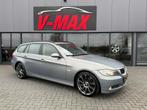 BMW 325i Touring AUT Executive Pano Carplay Keyless Xenon, Auto's, BMW, Automaat, Gebruikt, 2497 cc, 1600 kg