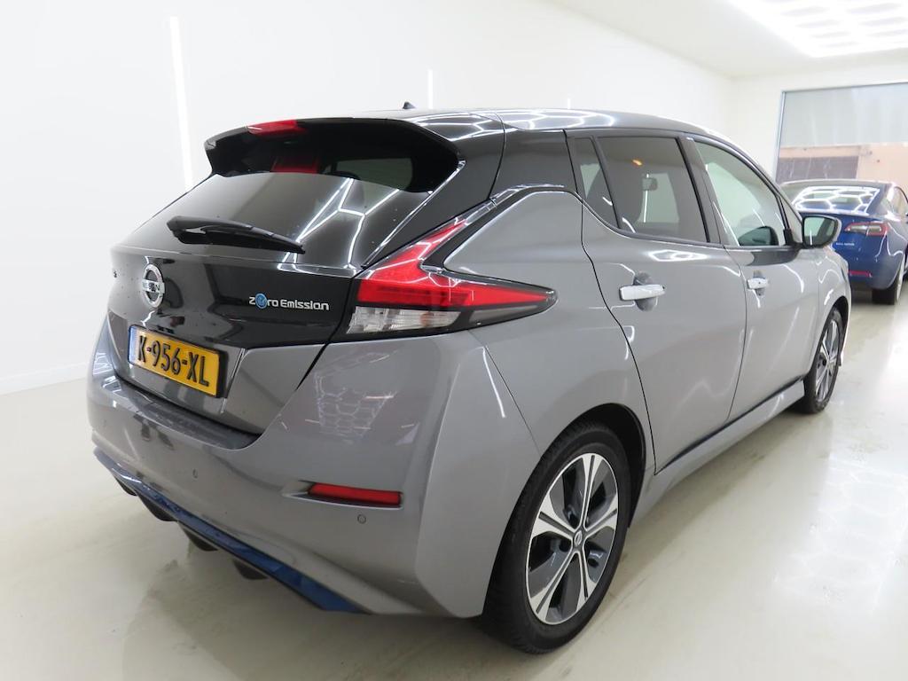 NISSAN LEAF N-CONNECTA 40 KWH (90% SOH) I AUTOMAAT I NAVIGAT, Stof, Gebruikt, Huisgarantie, Origineel Nederlands