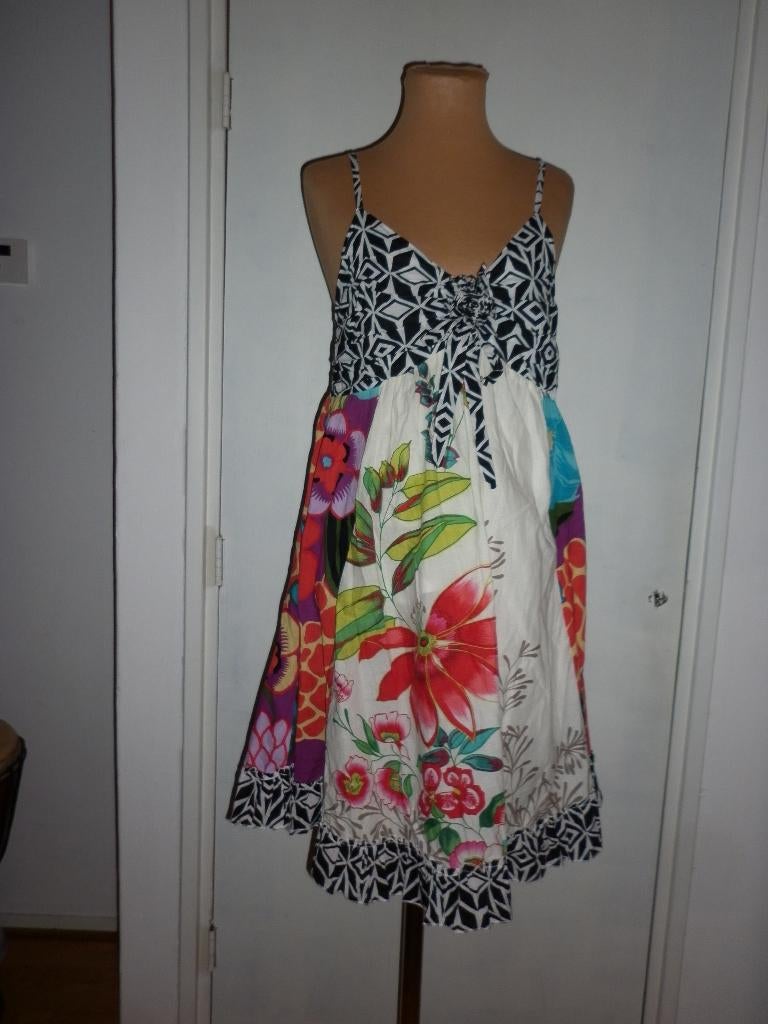 zomer jurk maat M, Kleding | Dames, Jurken, Gedragen, Maat 38/40 (M), Overige kleuren, Boven de knie, Verzenden