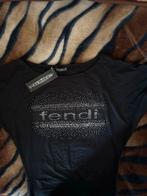 Zwart T-shirt met 'Fendi' strass opdruk, Kleding | Dames, Maat 38/40 (M), Zwart, Nieuw, Ophalen of Verzenden