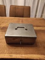 Zware geldkist, Verzamelen, Spaarpotten, Ophalen, Metaal of Blik, Overige thema's