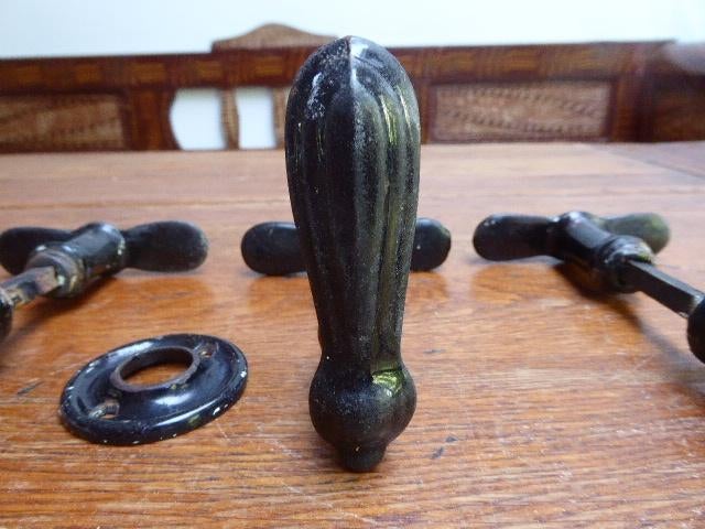 3 antieke deurklinken en 3 deurkrukken, Antiek en Kunst, Ophalen of Verzenden