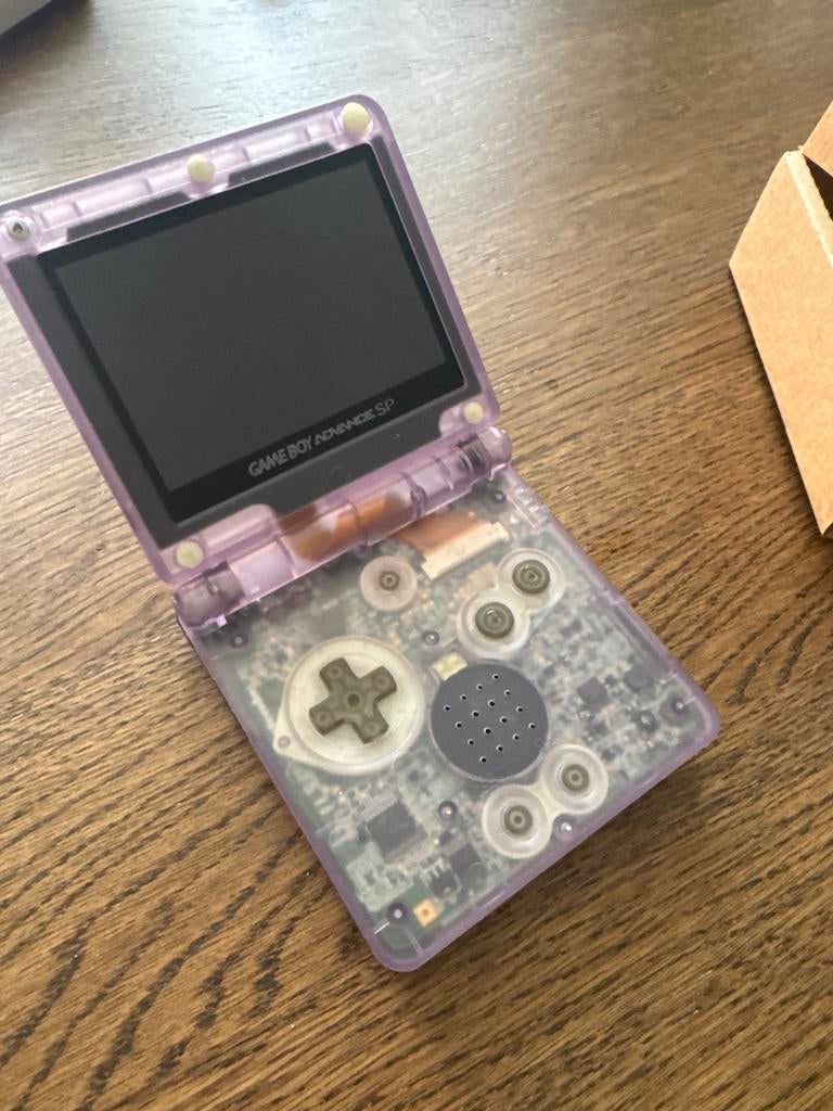 Gameboy Advance SP met IPS mod, Overige genres, 1 speler, Ophalen of Verzenden, Zo goed als nieuw