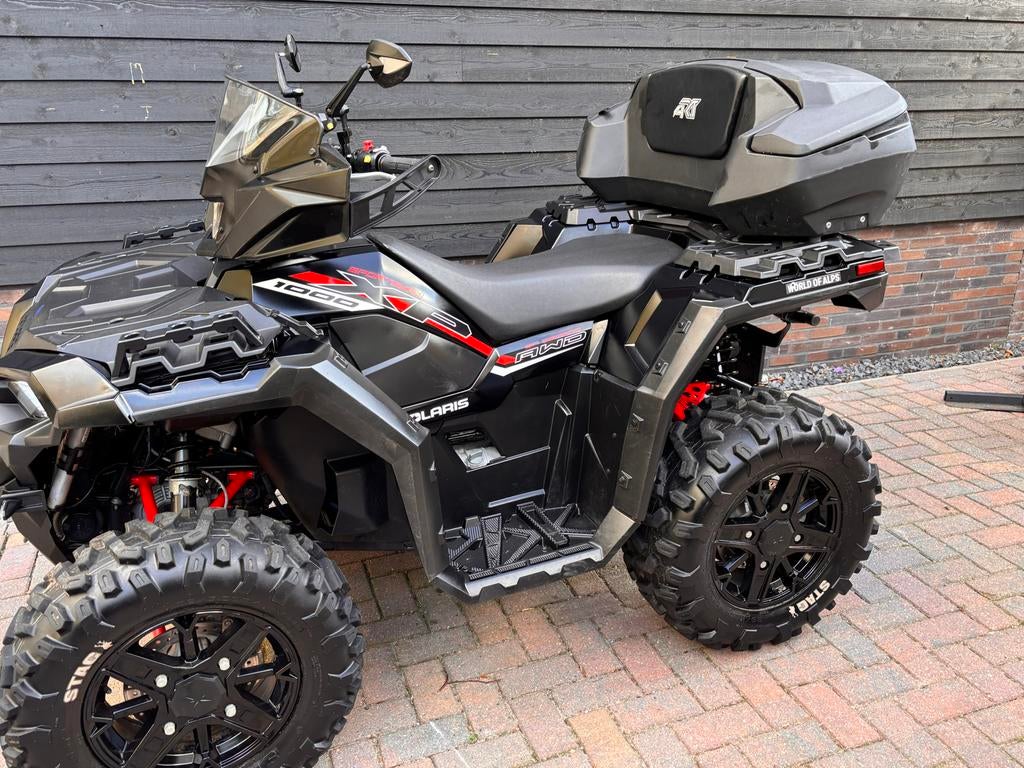 Polaris Sportsman 1000xp. (black edition), Motoren, Quads en Trikes, 2 cilinders, Meer dan 35 kW