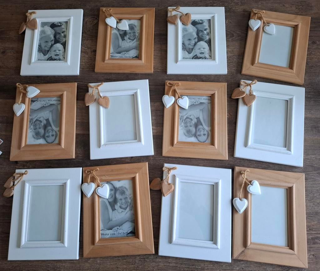 Leuke foto lijstjes met hartjes, 12 stuks., Ophalen of Verzenden, Zo goed als nieuw