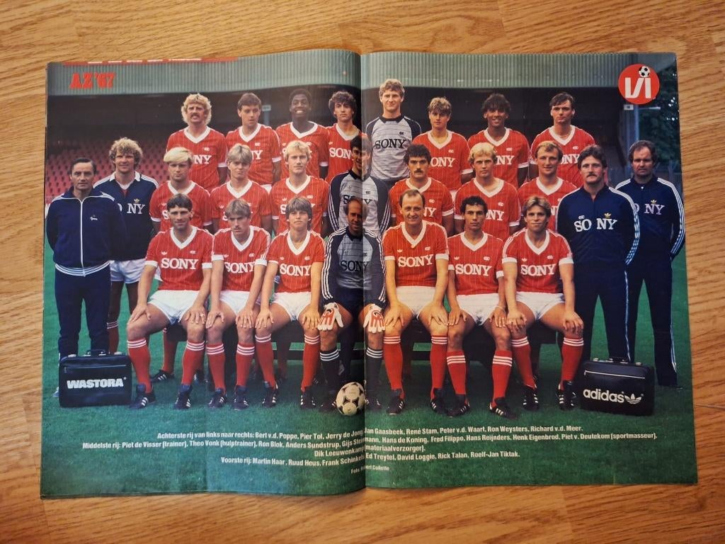 Collectie oude elftalposters AZ Alkmaar (zie foto's!), Verzamelen, Ophalen of Verzenden, Zo goed als nieuw, AZ, Poster, Plaatje of Sticker