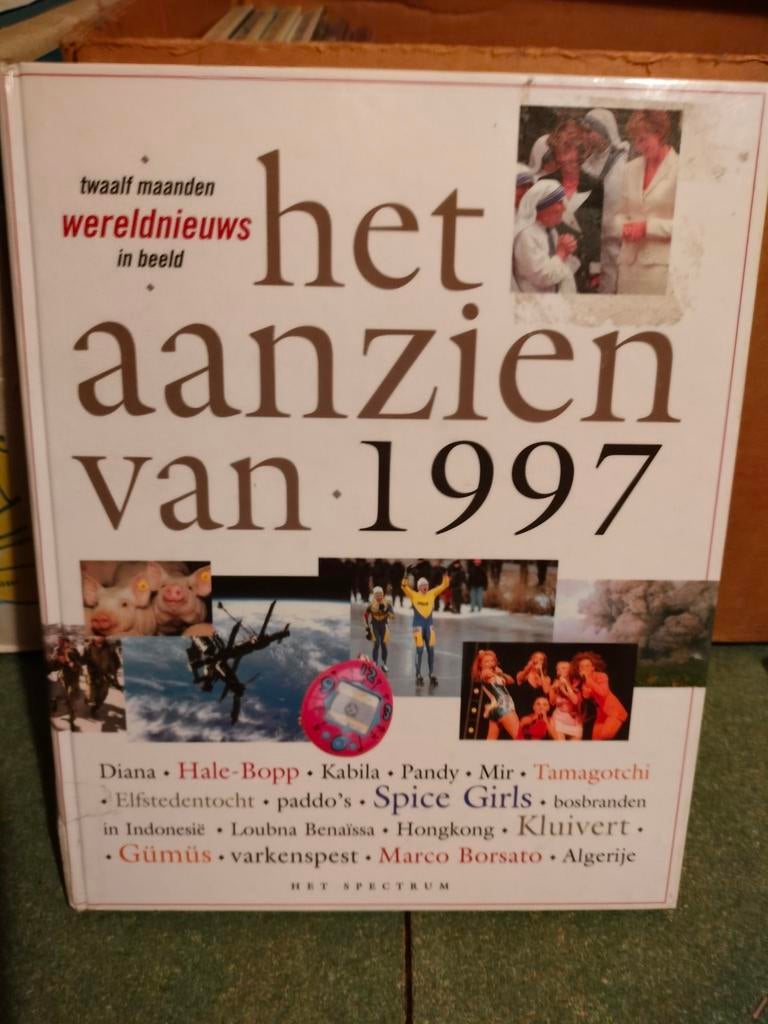 Het aanzien van 1997 met cd van 1996., Boeken, Geschiedenis | Wereld, Ophalen of Verzenden, Zo goed als nieuw, Overige gebieden