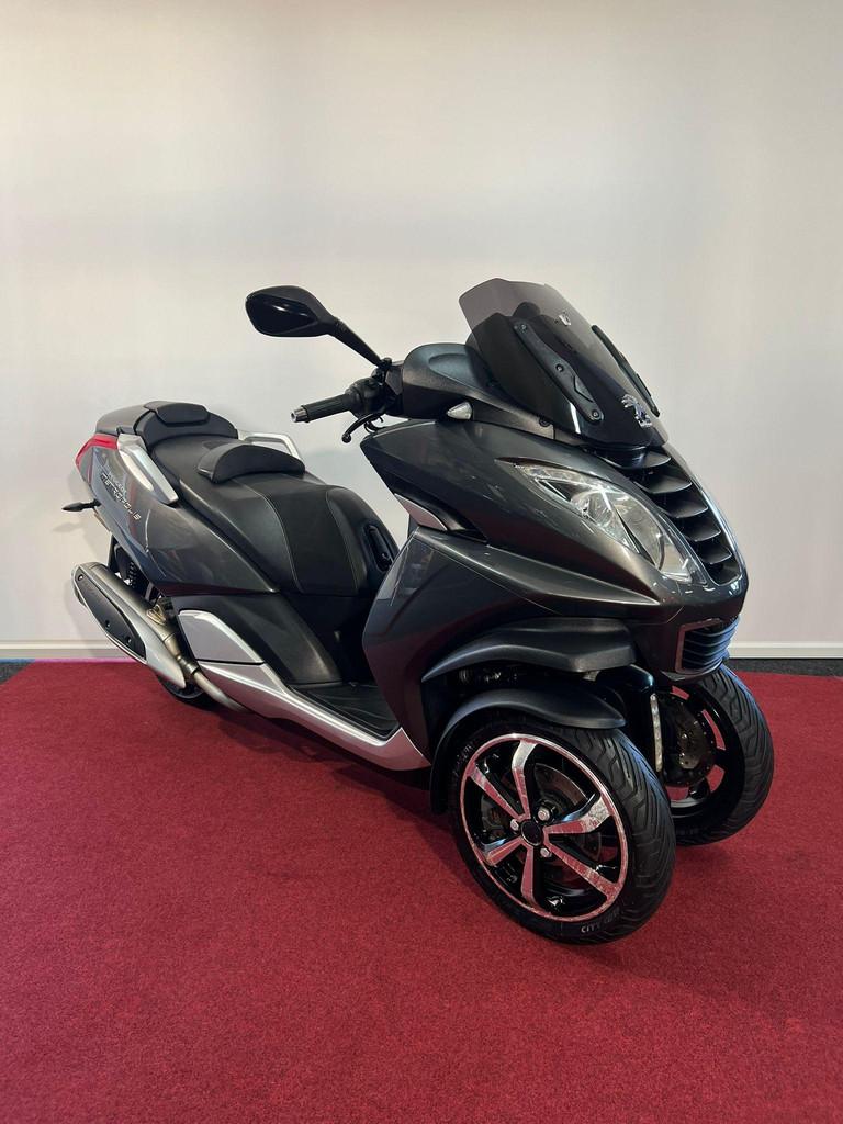 Peugeot Metropolis 400 ABS, Scooter, Bedrijf, 399 cc, Traction Control