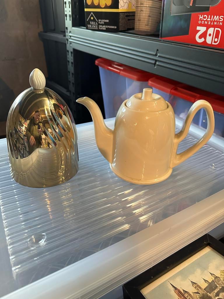 Vintage BMF Bavaria Theepot met Gouden Deksel, Ophalen