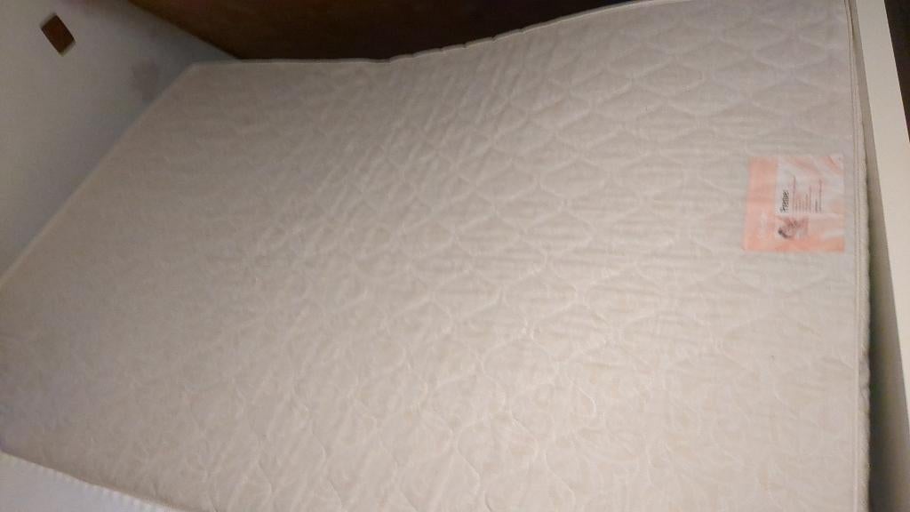Matras 140x200 gratis, Ophalen, 140 cm, 200 cm, Nieuw
