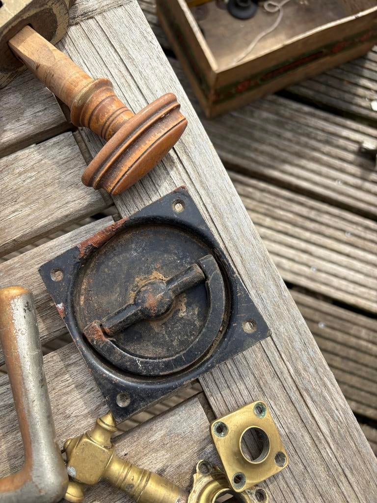 Diverse antieke deurklinken en beslag, Antiek en Kunst, Ophalen of Verzenden