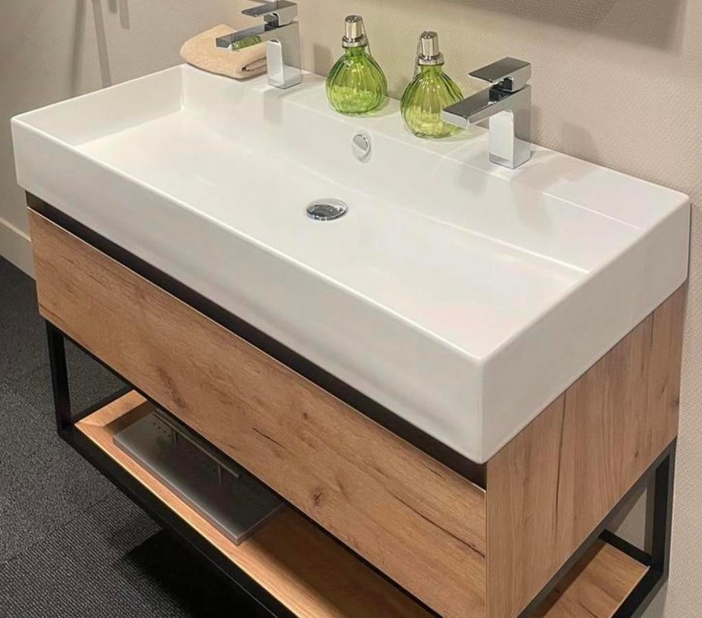 Nieuw! Compleet wastafelmeubel met spiegelkast, Huis en Inrichting, Badkamer | Badkamermeubels, Ophalen, Spiegelkast, 100 tot 150 cm
