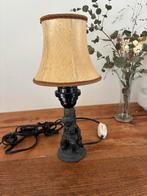 Vintage lampje met figuur  jongen met hond, Ophalen of Verzenden, Zo goed als nieuw, Metaal, Minder dan 50 cm
