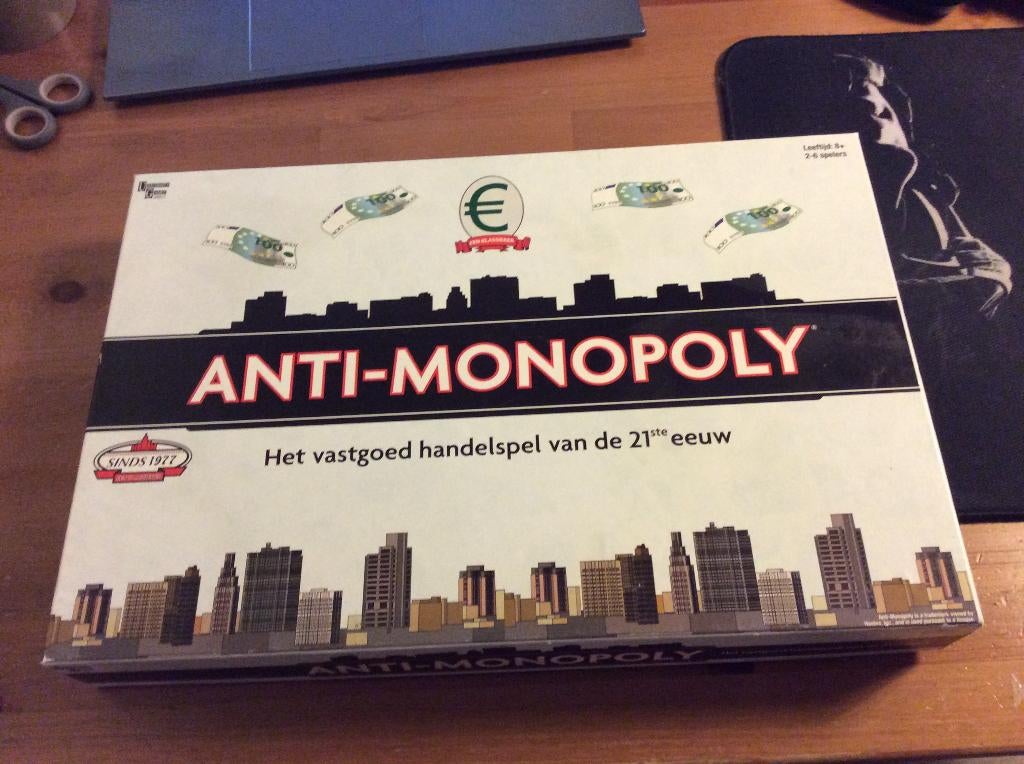 Anti-Monopoly bordspel (mist 1 kaart), Een of twee spelers, Ophalen of Verzenden, Gebruikt, University Games