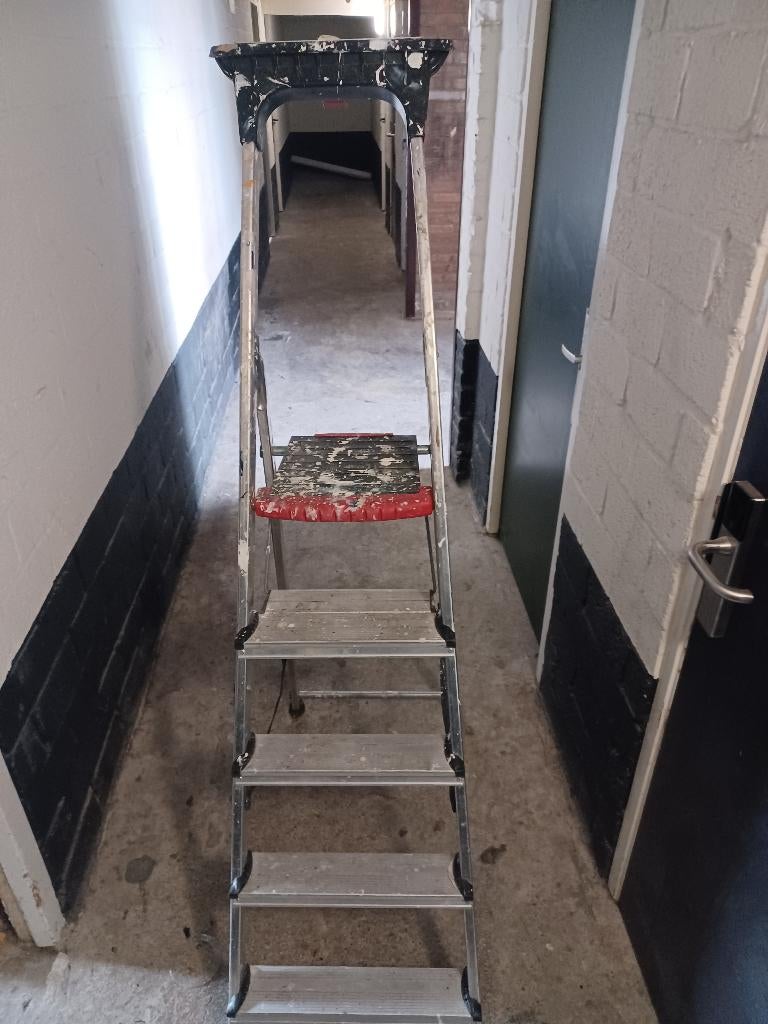 Trap, Doe-het-zelf en Verbouw, Ladders en Trappen, Ophalen, Gebruikt, Trap, Minder dan 2 meter