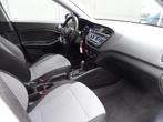 Hyundai i20 1.4i i-Motion * STOELVERW. * TREKHAAK !, Euro 6, 4 cilinders, 1396 cc, Wit