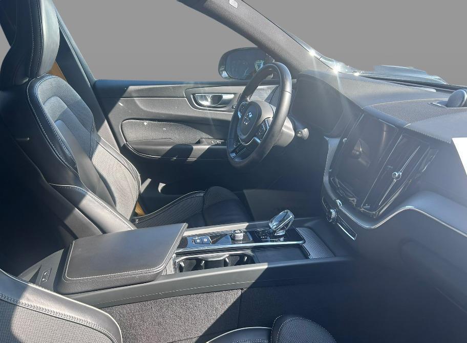 Volvo XC60 Plug-in-Hybrid T8 AWD Polestar Engineered | Long, Auto's, Volvo, Automaat, 12 maanden, Gebruikt, Leder en Stof