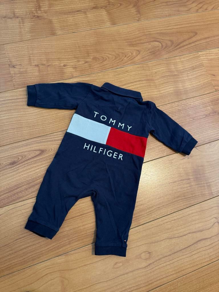 Mooi Tommy Hilfiger boxpakje maat 62, Ophalen of Verzenden, Zo goed als nieuw, Jongetje of Meisje, Pakje