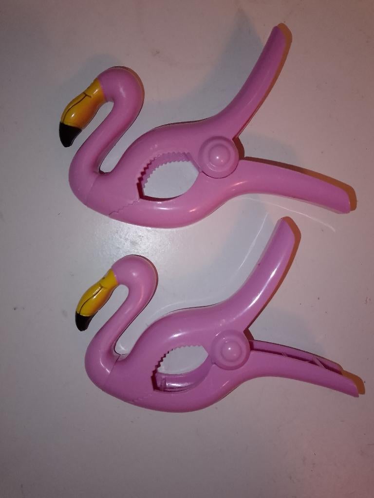 Als nieuw!  Set van 2 Flamingo Handdoekklemmen, Ophalen of Verzenden, Zo goed als nieuw
