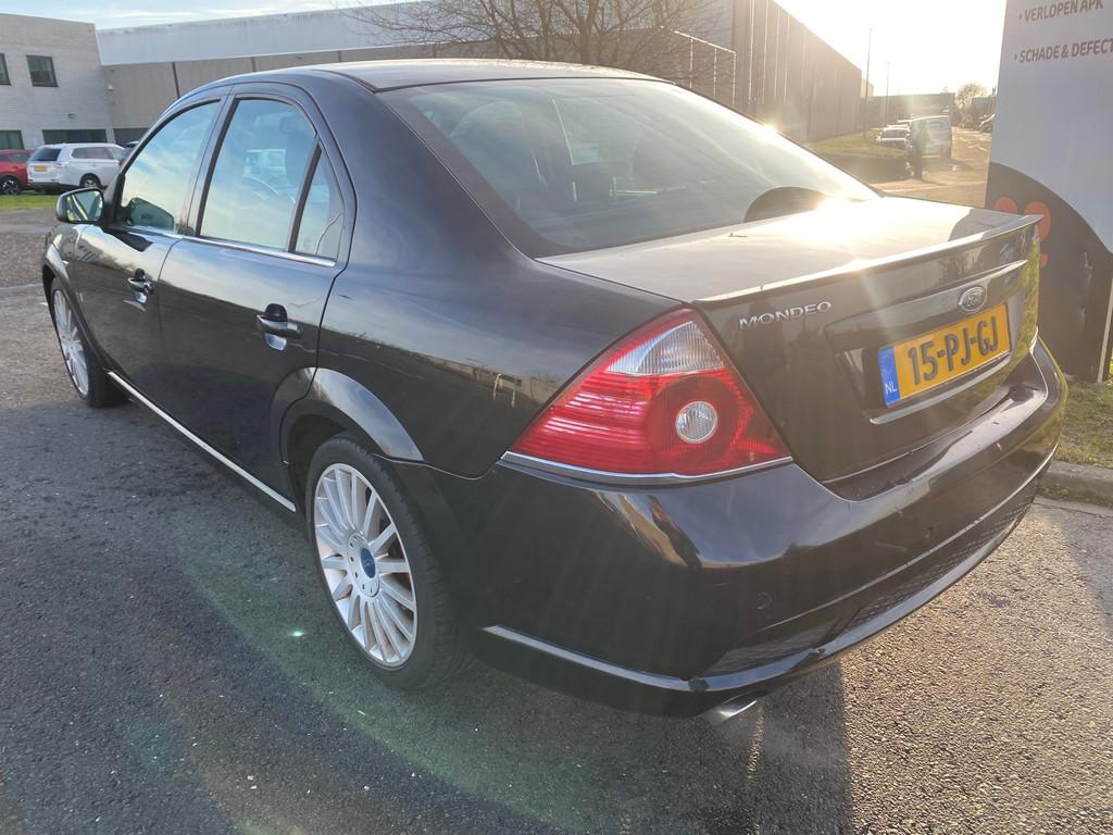 Ford Mondeo 2004 * 3.0 V6 ST220 * Top Auto * APK * 226PK!, Auto's, Ford, Mondeo, Zwart, Handgeschakeld, 2967 cc