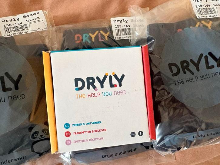 Dryly plaswekker nieuw in doos met 3 broekjes maat 158-164, Kinderen en Baby's, Overige Kinderen en Baby's, Nieuw, Ophalen of Verzenden