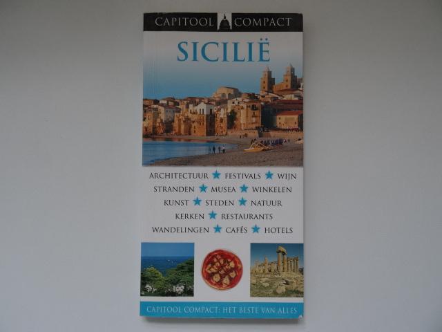 Sicilie ; capitool compact reisgids, Boeken, Reisgidsen, Zo goed als nieuw, Reisgids of -boek, Europa, Capitool, Ophalen of Verzenden