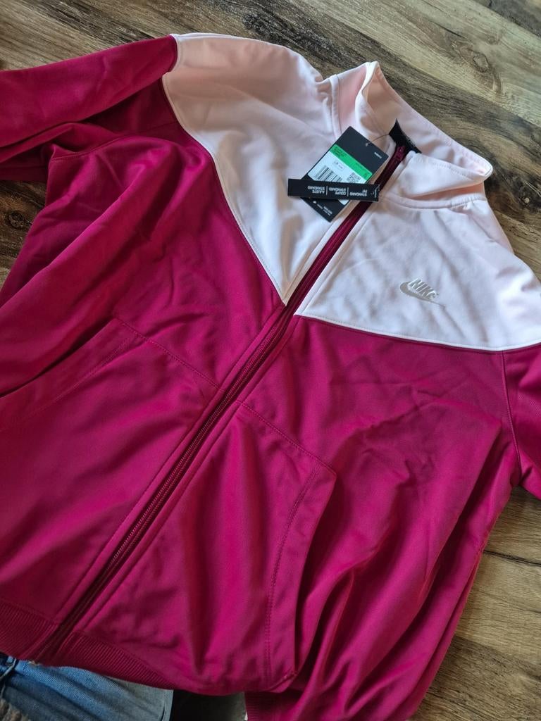 Nike trainingspak roze/wit, Nieuw, Ophalen of Verzenden, Roze, Maat 46/48 (XL) of groter