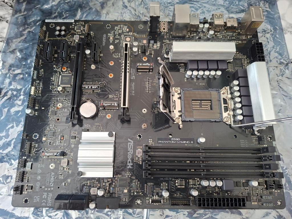 ASRock Z690 Phantom Gaming 4 Moederbord, LGA 1700, DDR4, Ophalen of Verzenden, Zo goed als nieuw