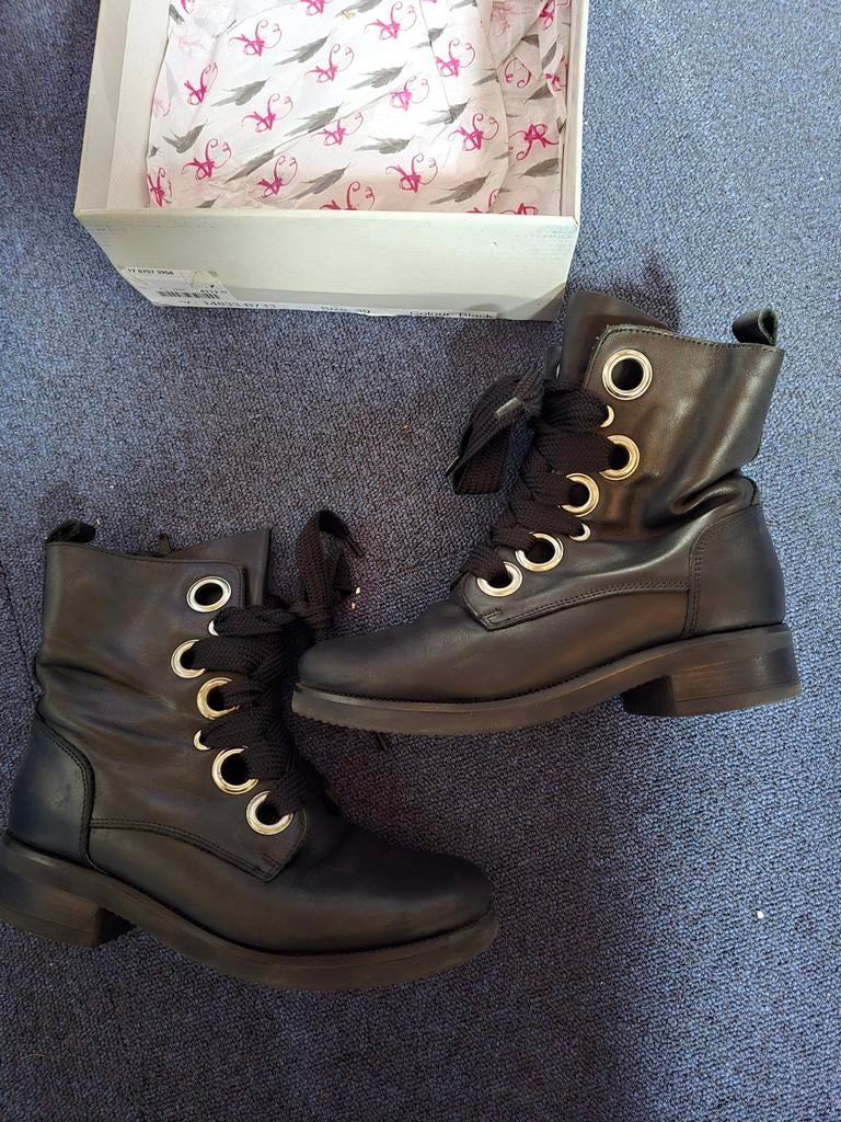 Ann Rocks veterlaarsjes met rits - Maat 39, Kleding | Dames, Schoenen, Ann Rocks, Zwart, Lage of Enkellaarzen, Ophalen of Verzenden
