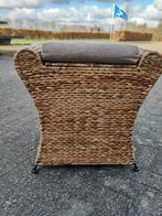 Bankje met bergruimte, Ophalen, Bruin, Eén