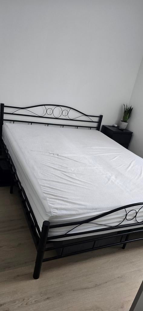 Bed 160x200, Huis en Inrichting, Slaapkamer | Bedden, Ophalen