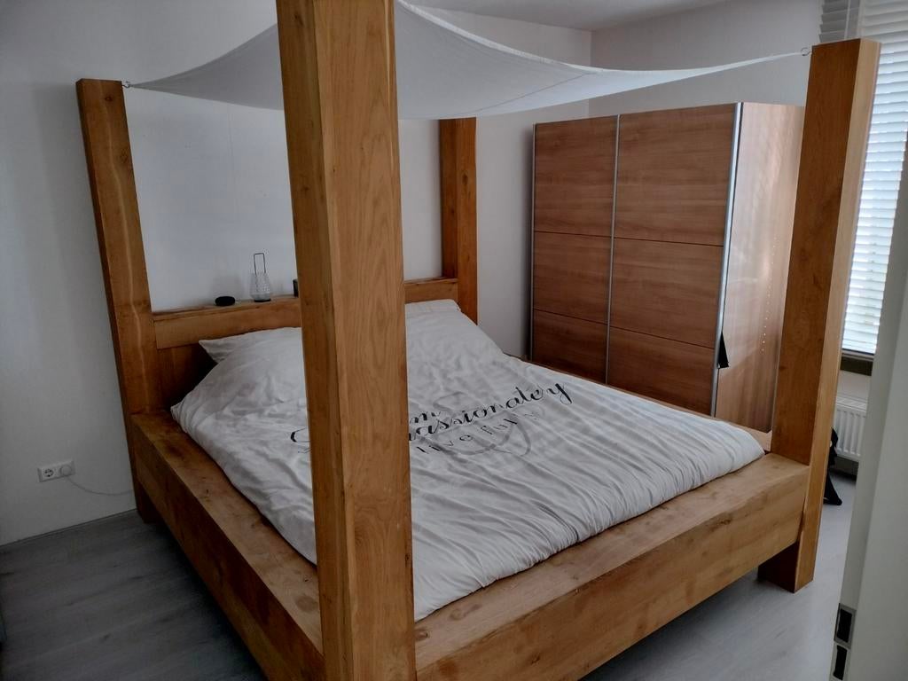 Goossens houten tweepersoons hemelbed !!!, Ophalen, Overige kleuren, 210 cm, Tweepersoons