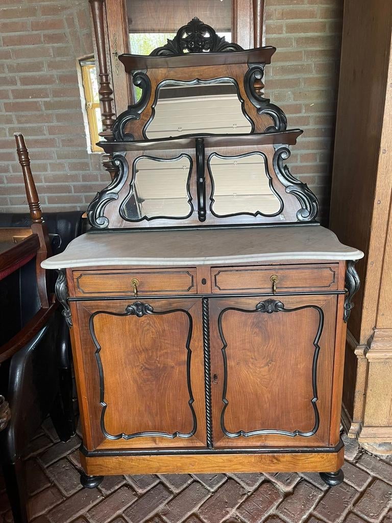 Antieke kast, Huis en Inrichting, Ophalen, Gebruikt, 25 tot 50 cm