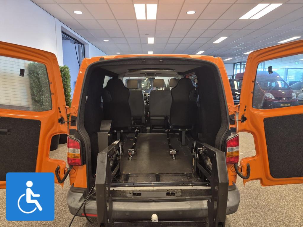 Volkswagen Transporter L1H1 Rolstoelbus 5+1, Auto's, Bestelauto's, 12 maanden, Stof, Gebruikt, Zwart