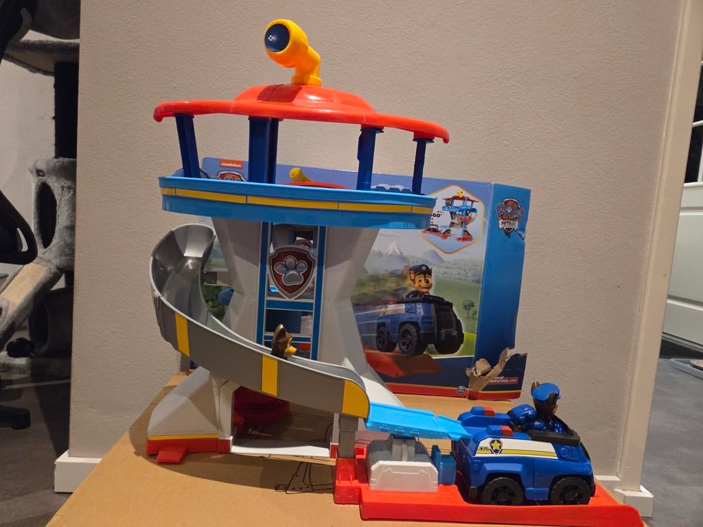 Uitkijktoren van Paw patrol, Kinderen en Baby's, Speelgoed | Actiefiguren, Ophalen of Verzenden, Zo goed als nieuw