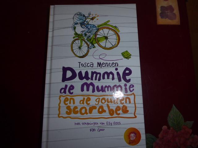 3 x Dummie de Mummie; Tosca Menten (total uitgave), Ophalen of Verzenden, Gelezen, Tosca Menten, Fictie algemeen