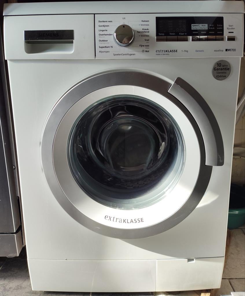 Siemens Wasmachine iQ700 9kg & Bosch Vaatwasser Supersilence, 8 tot 10 kg, Ophalen of Verzenden, 1200 tot 1600 toeren, 85 tot 90 cm