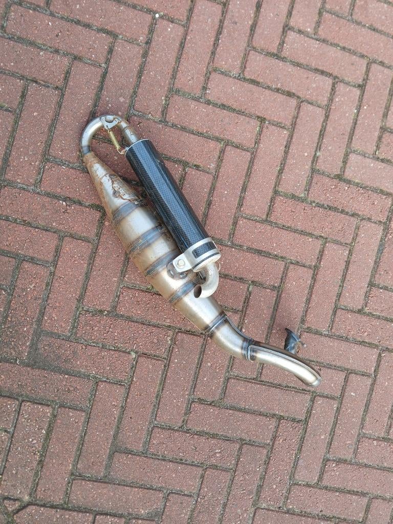 Yasuni R uitlaat minarelli horizontaal aerox, Ophalen of Verzenden, Zo goed als nieuw, Uitlaat