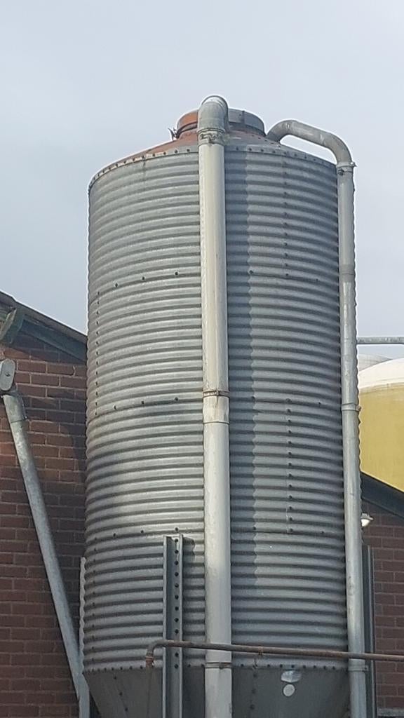 8 tons graansilo, silo, brokkensilo, opslag meel brok voer, Ophalen, Vee